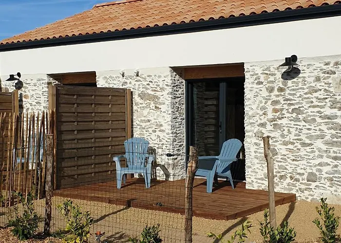 Le Grand Jardin Порт-Сен-Пьер